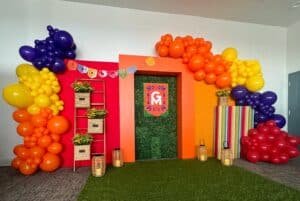 Detail shot of balloon decoration with mixed colors – party rental décor in Fulshear